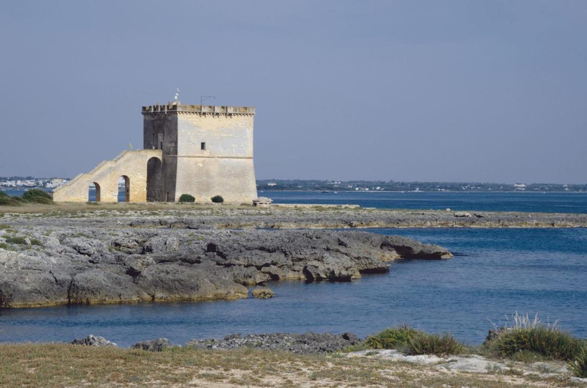 Coast To Coast Salento Sea Rooms Torre Lapillo Esterno foto