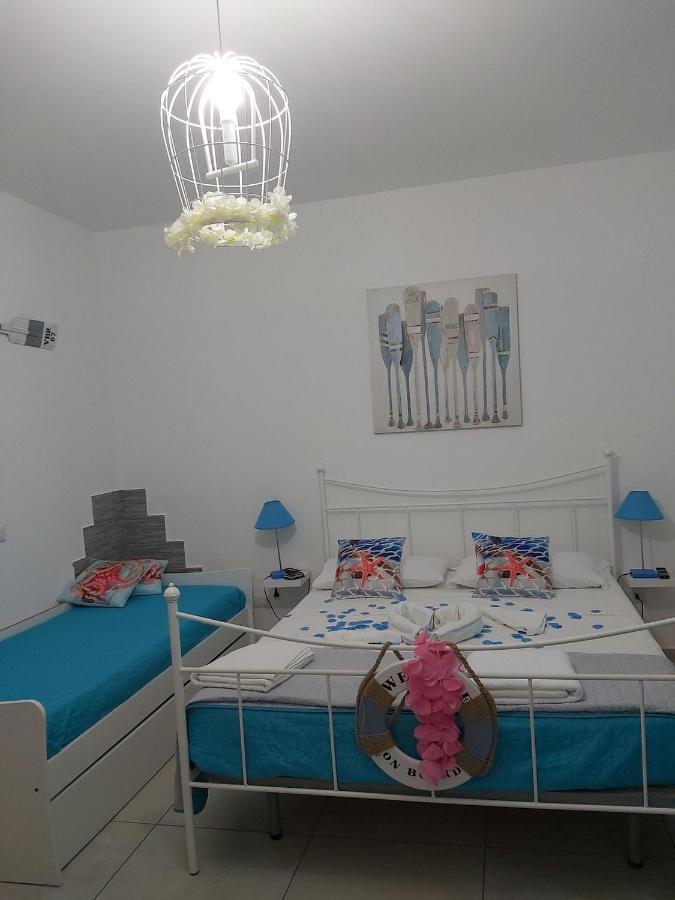 Coast To Coast Salento Sea Rooms Torre Lapillo Esterno foto